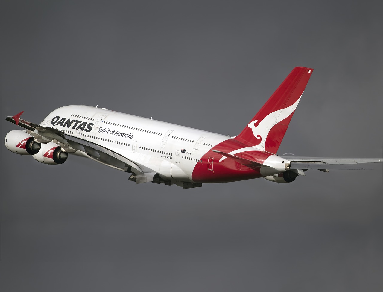 qantas airline airplane free photo