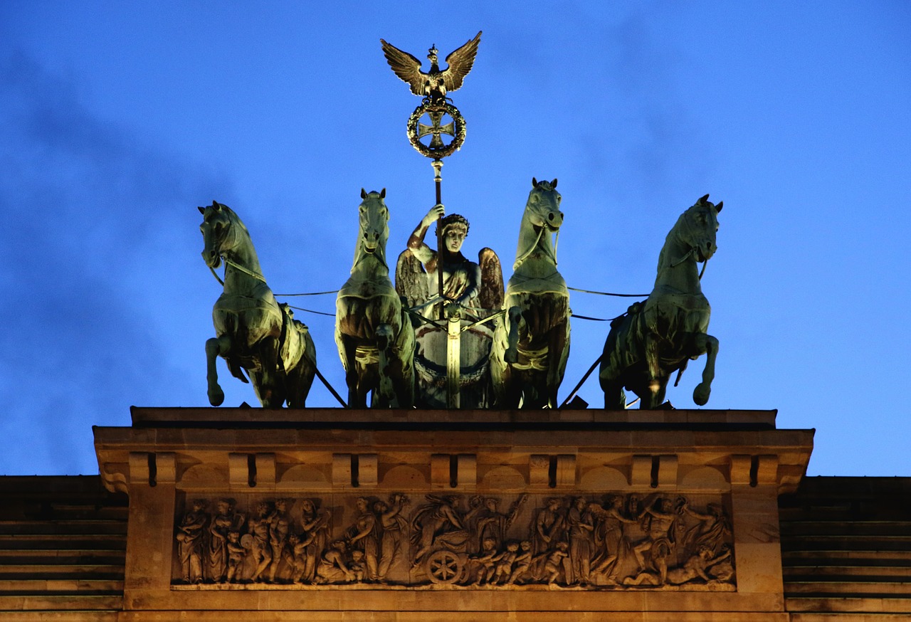 quadriga brandenburg gate berlin free photo