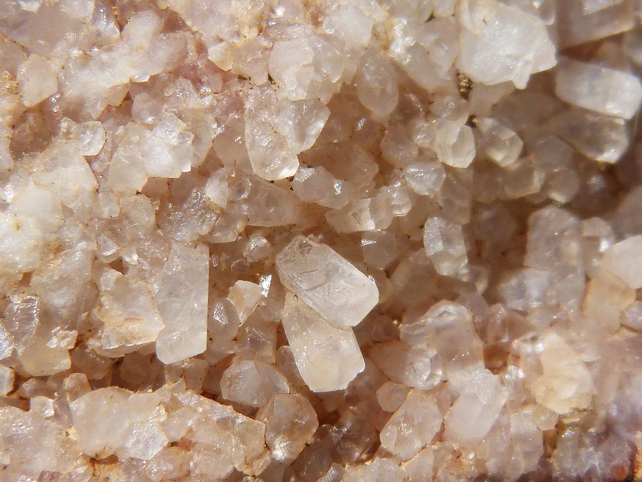 quartz minerals quartz crystals free photo