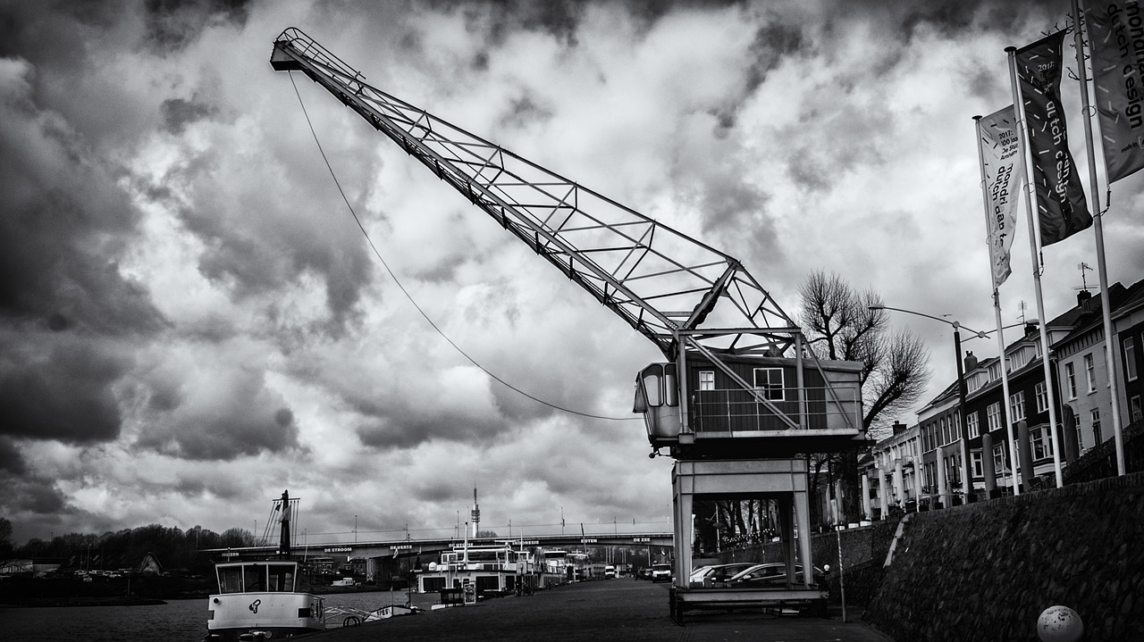 quay crane load free photo