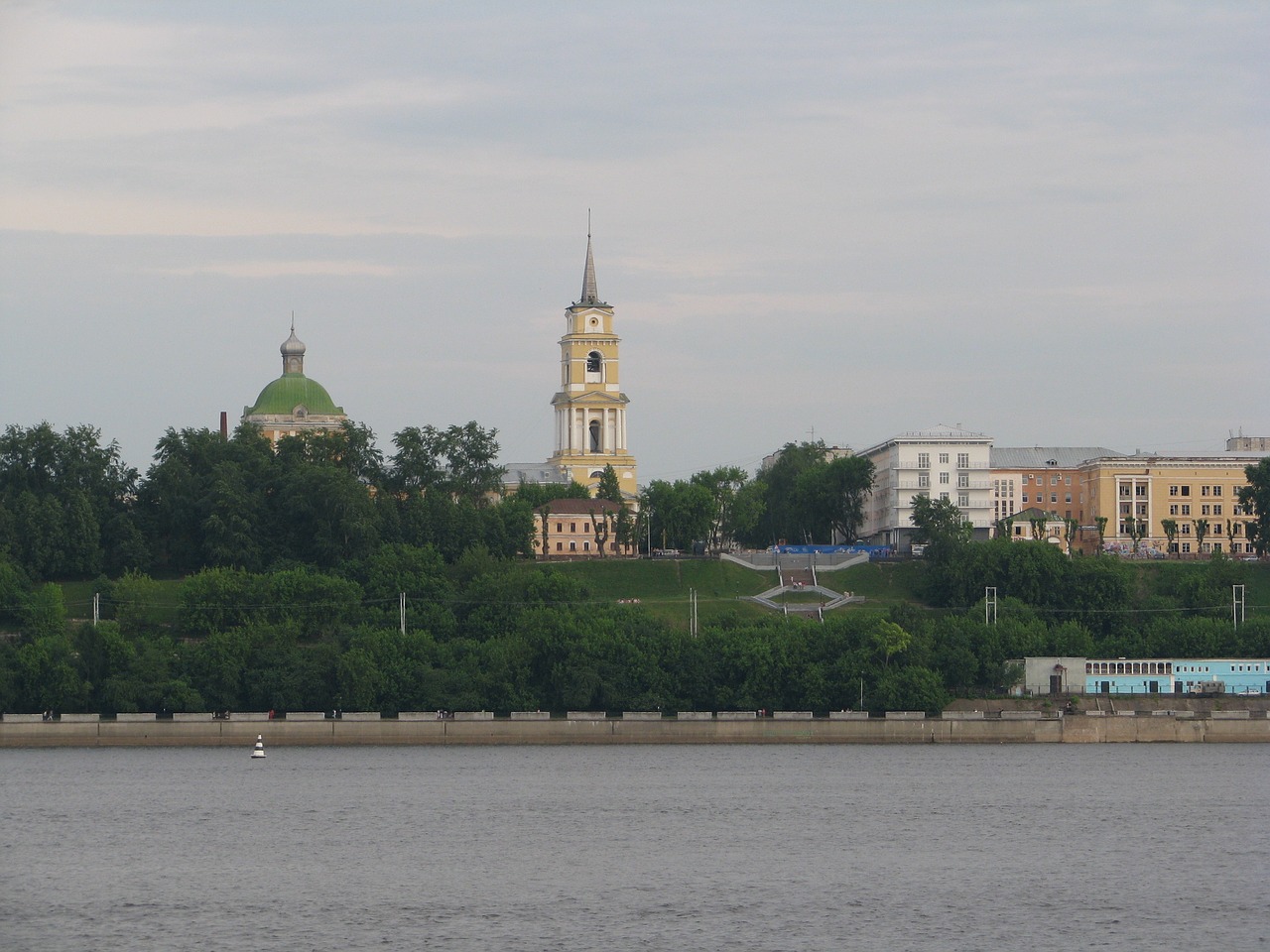 quay the river kama temple free photo