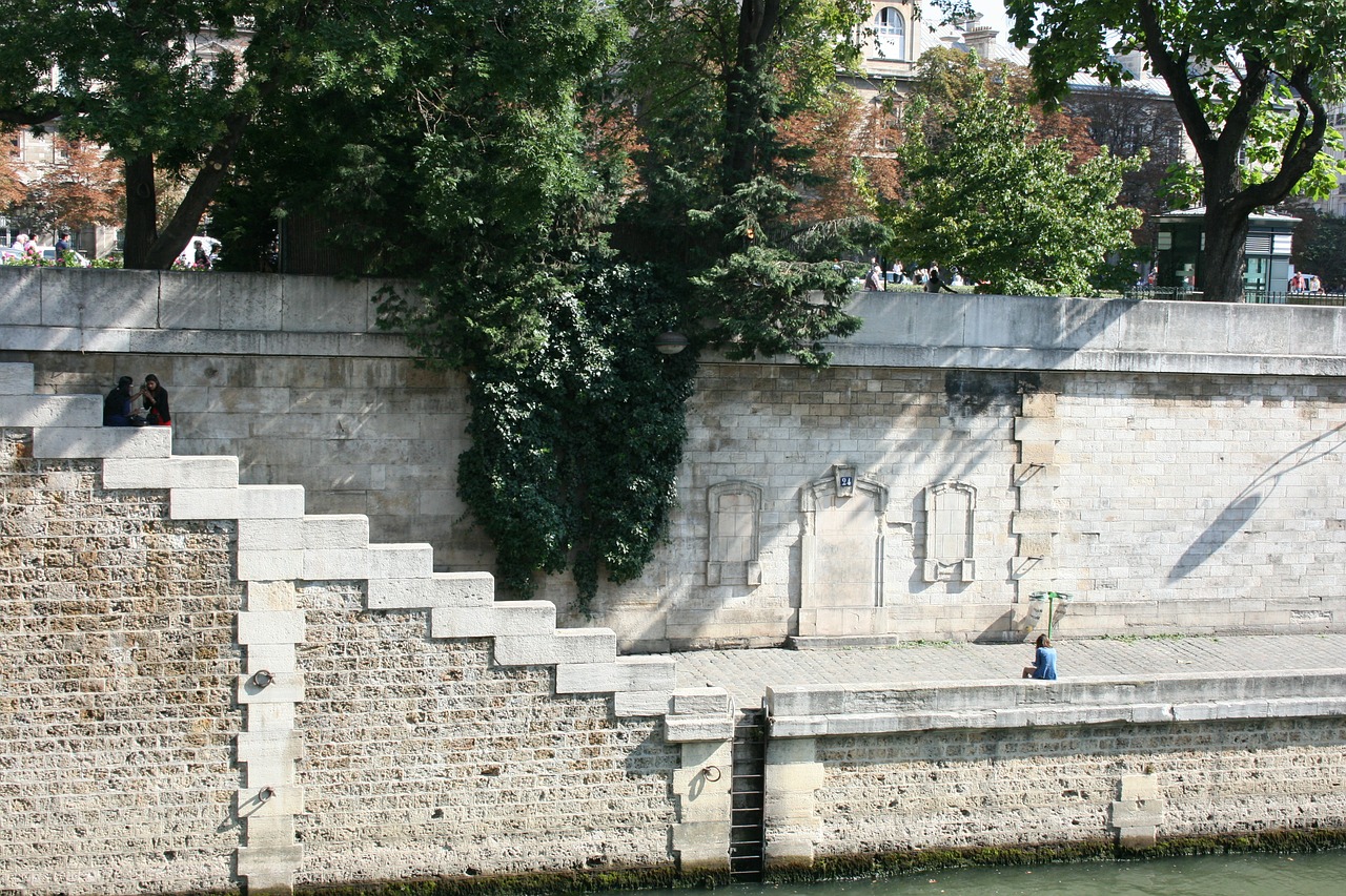 quay of the river seine paris steps free photo