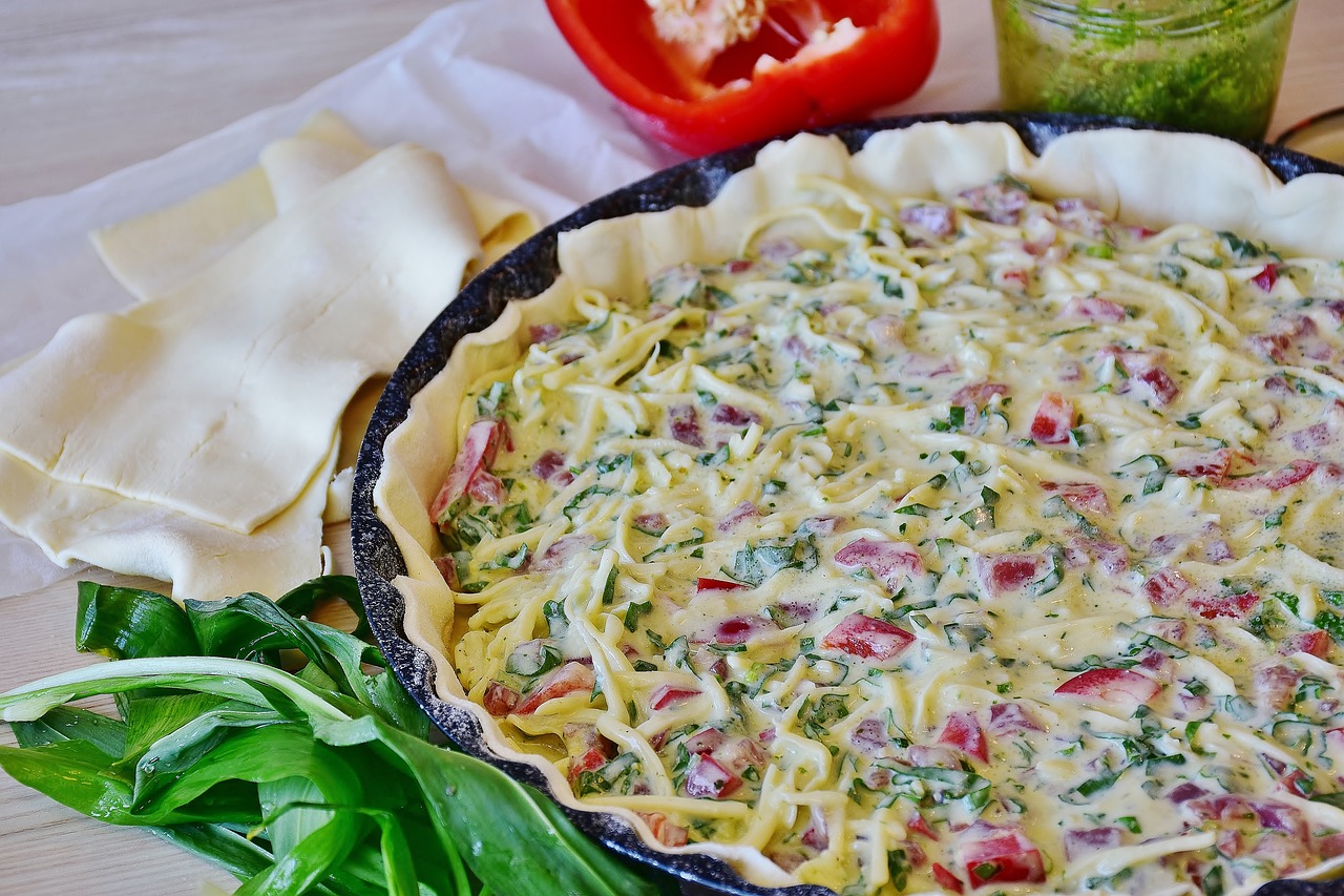 quiche puff pastry bear's garlic free photo