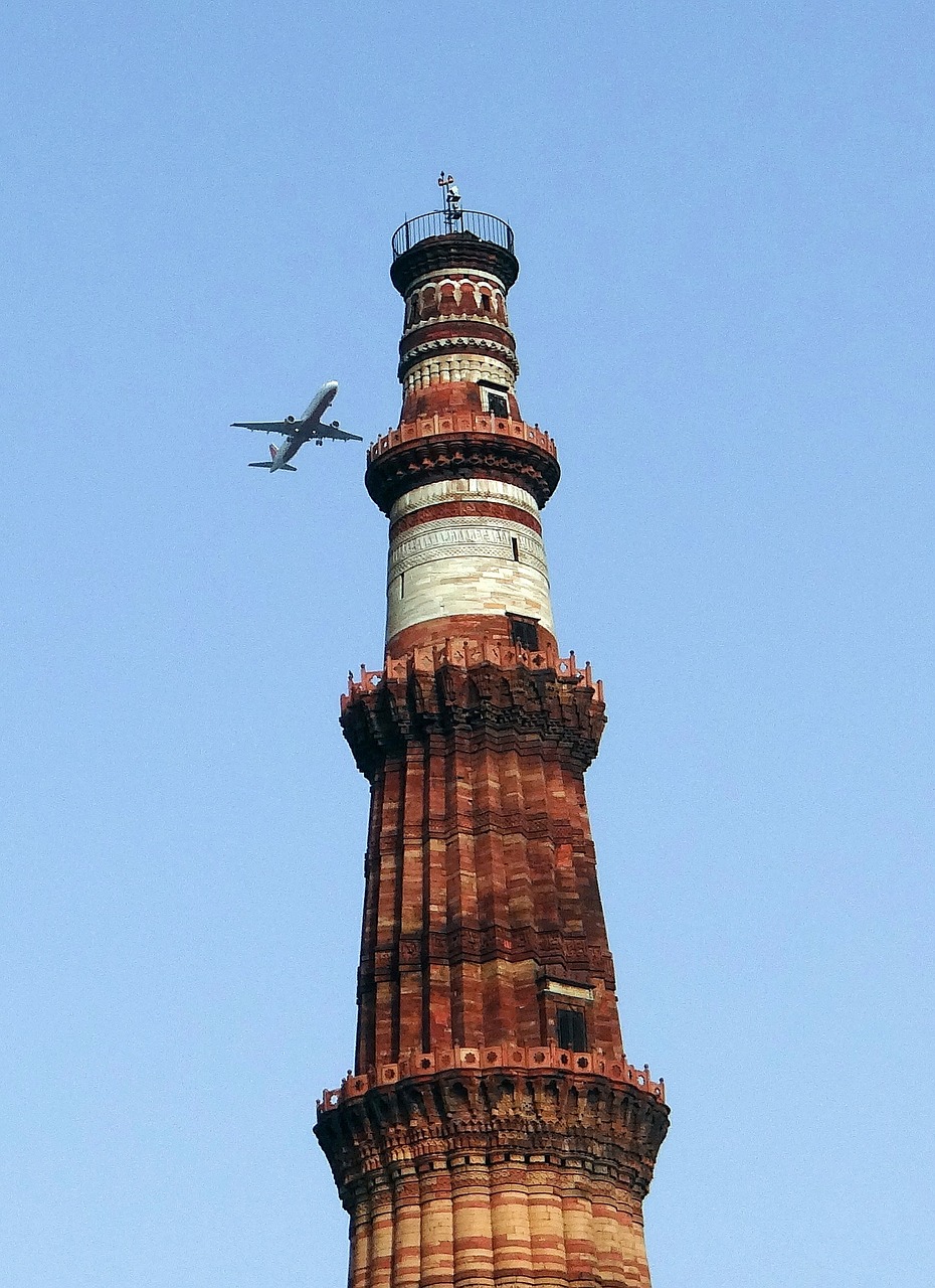 qutab minar islamic monument unesco world heritage site free photo