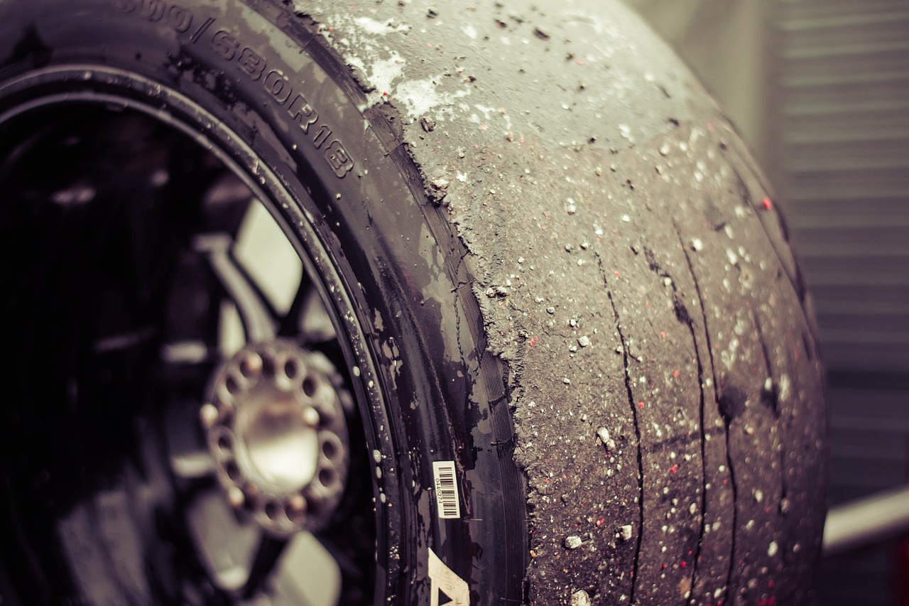 race car wheel tyre free photo