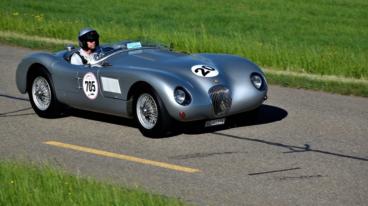 racing car  hillclimb  jaguar c-type proteus free photo