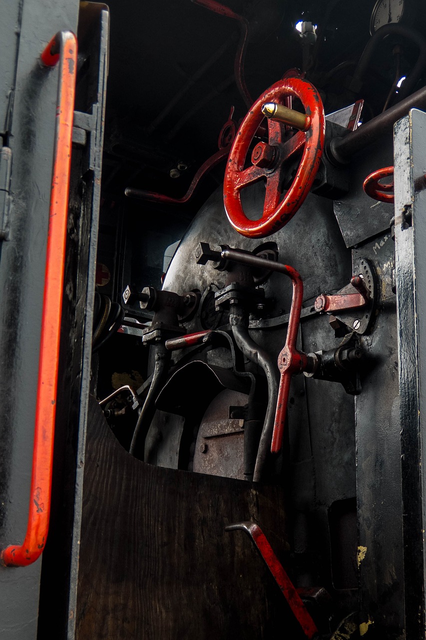 rack railway mountain alpine free photo