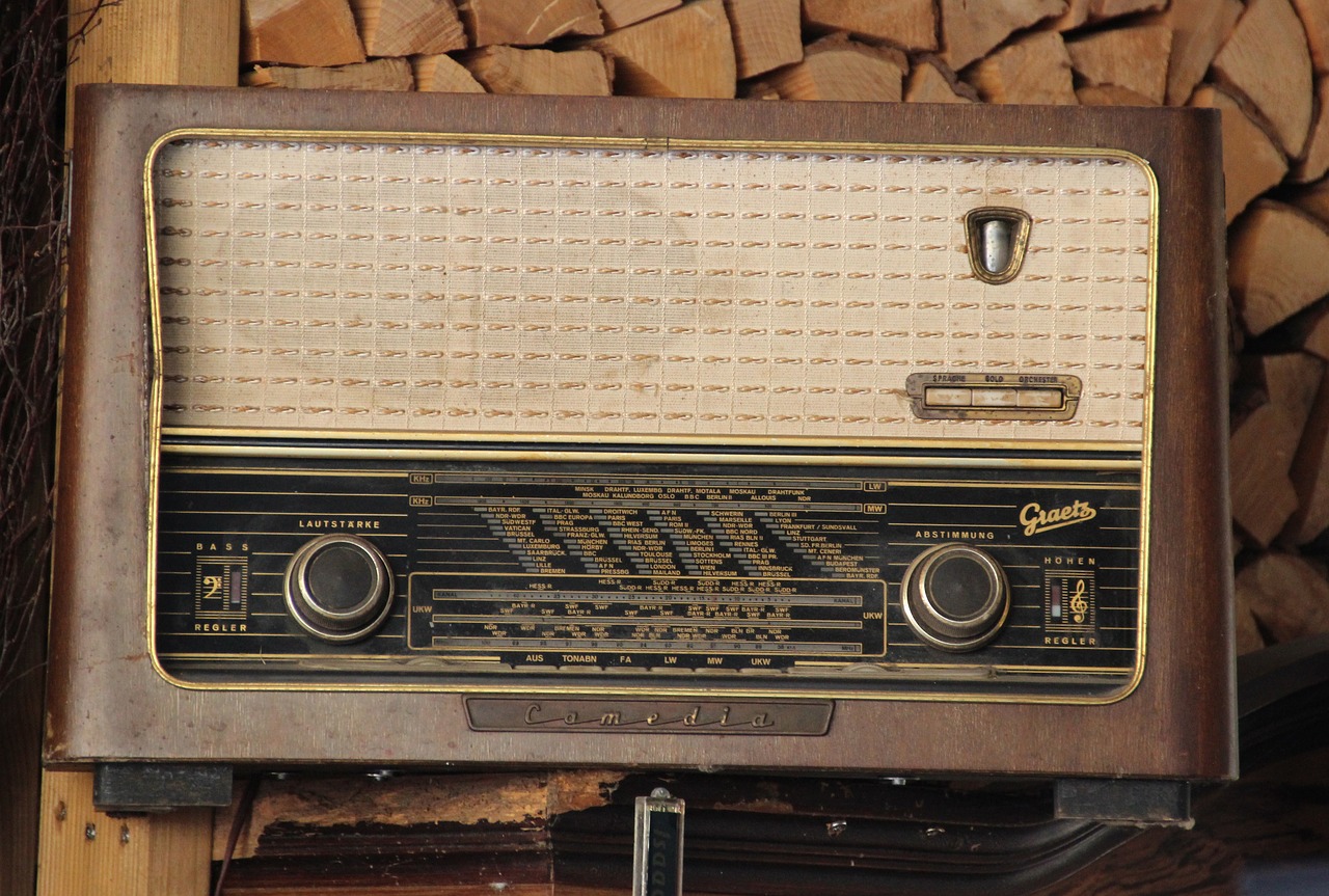 radio antique nostalgia free photo