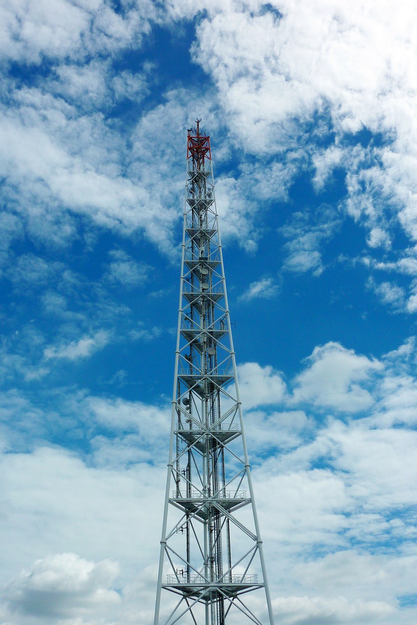 radio mast mobile transmission tower free photo