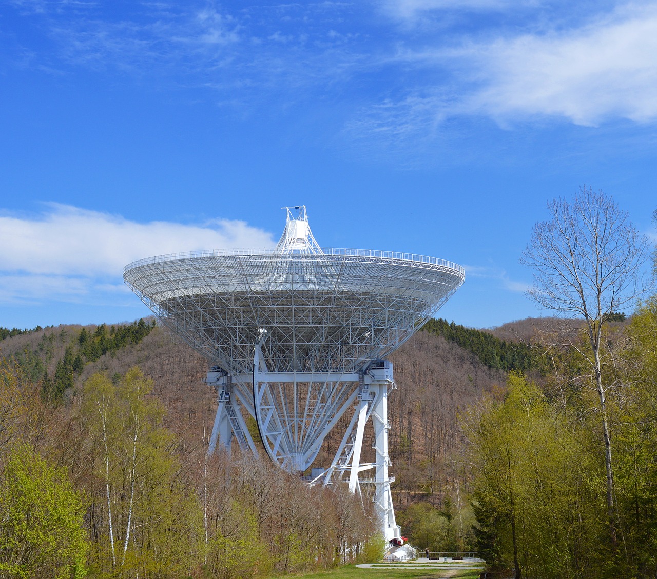 radio telescope effelsberg eifel free photo