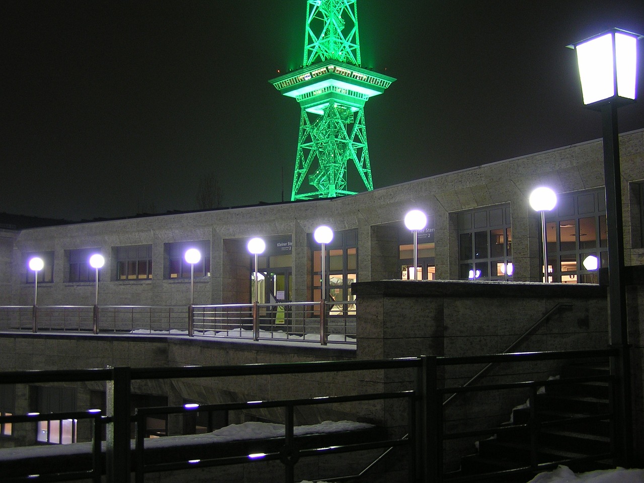 radio tower berlin lighting free photo