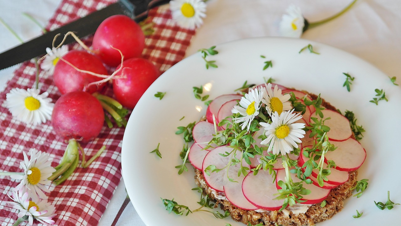 radishes bread bread and butter free photo