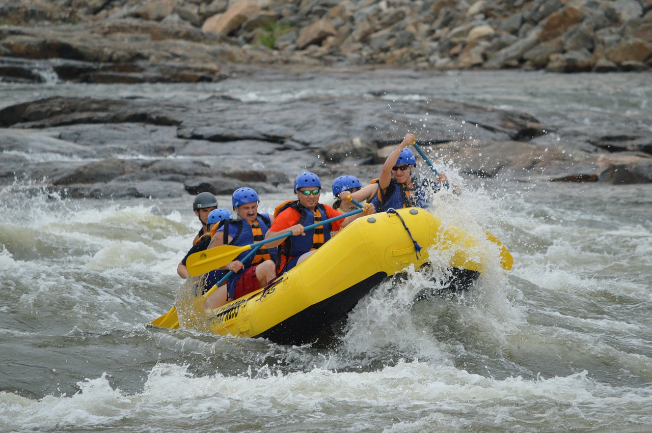 rafting whitewater river free photo