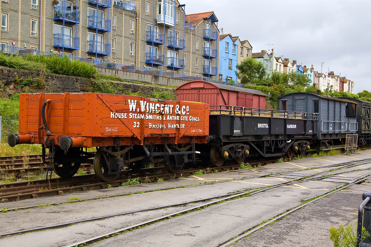 rail train track free photo