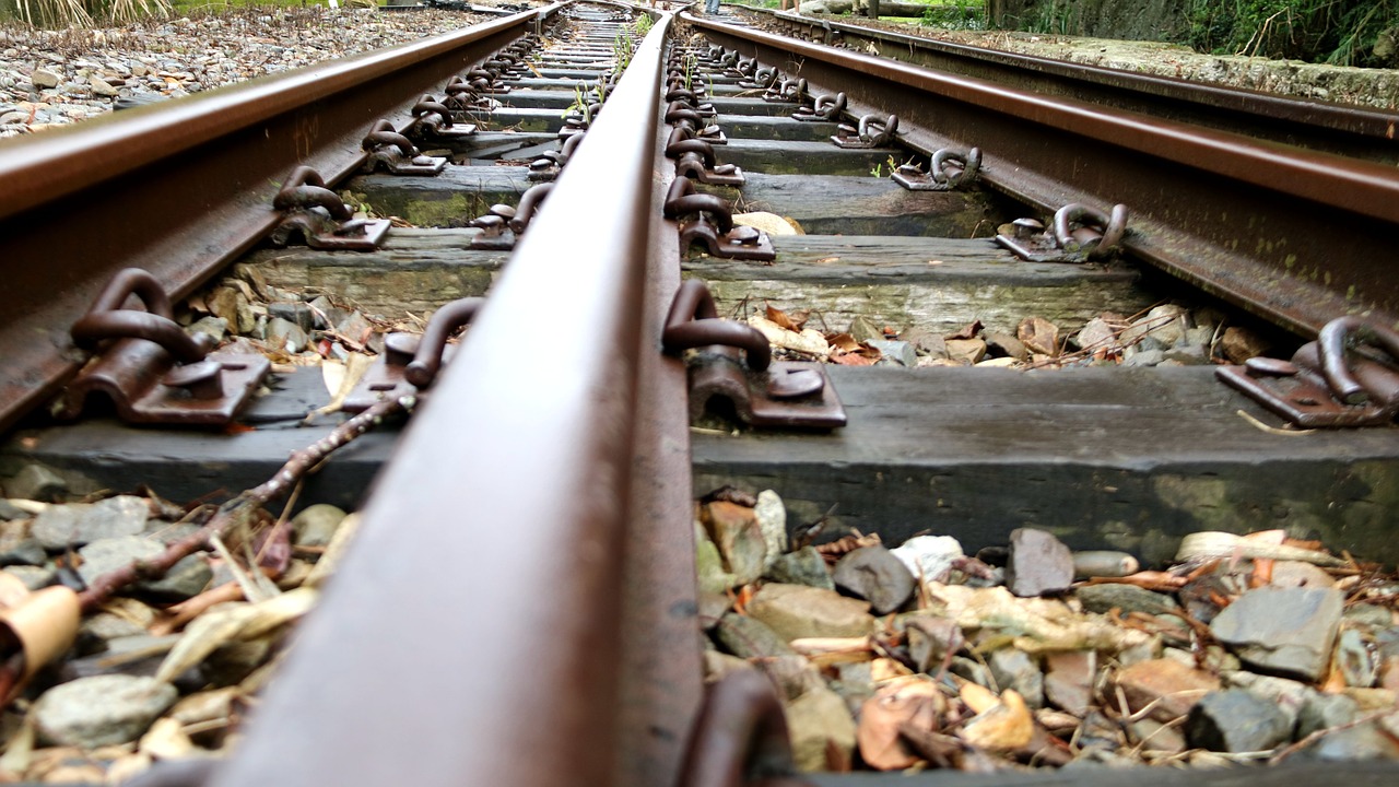 rail railroad train free photo