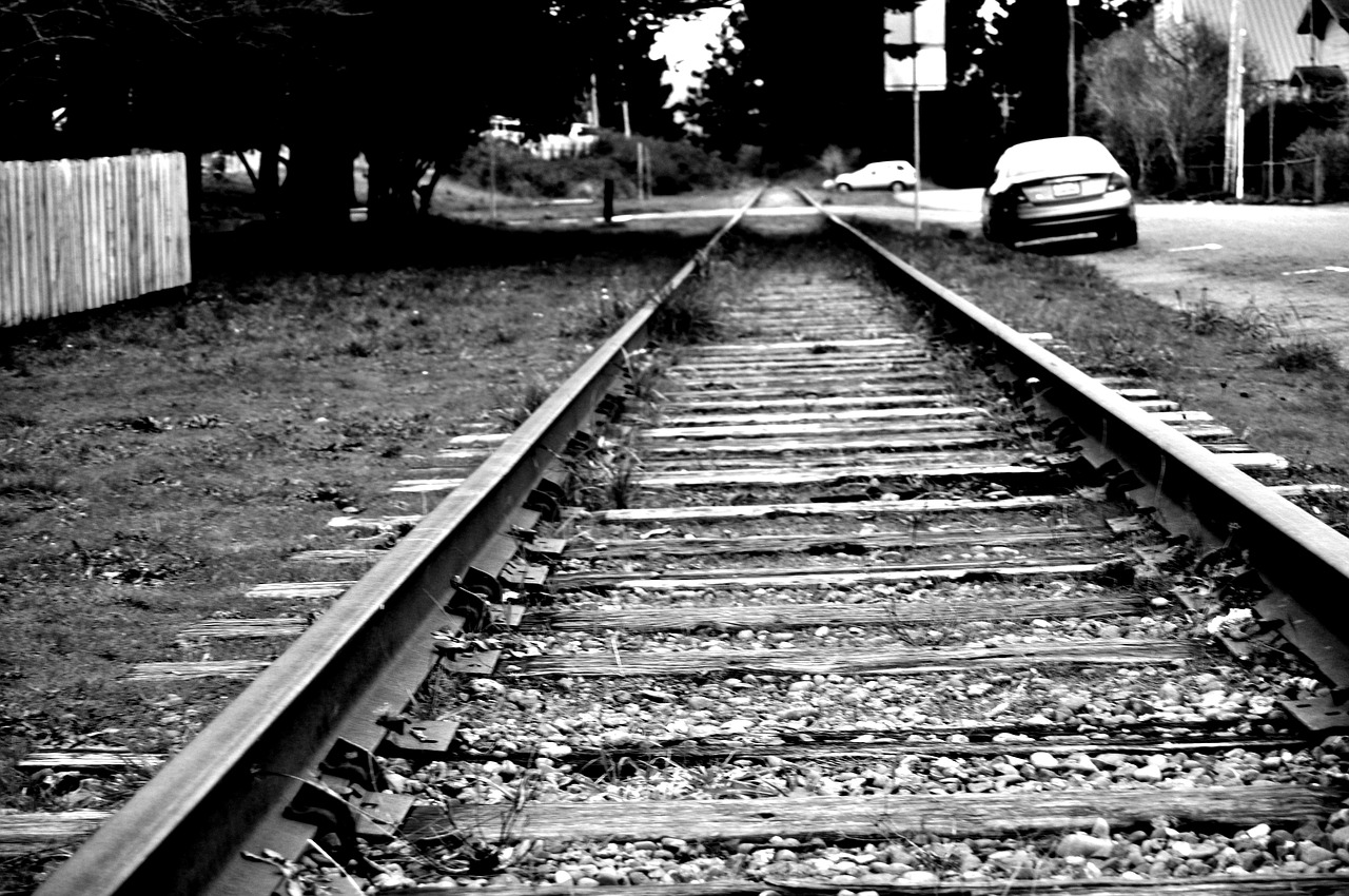 railroad black white old free photo