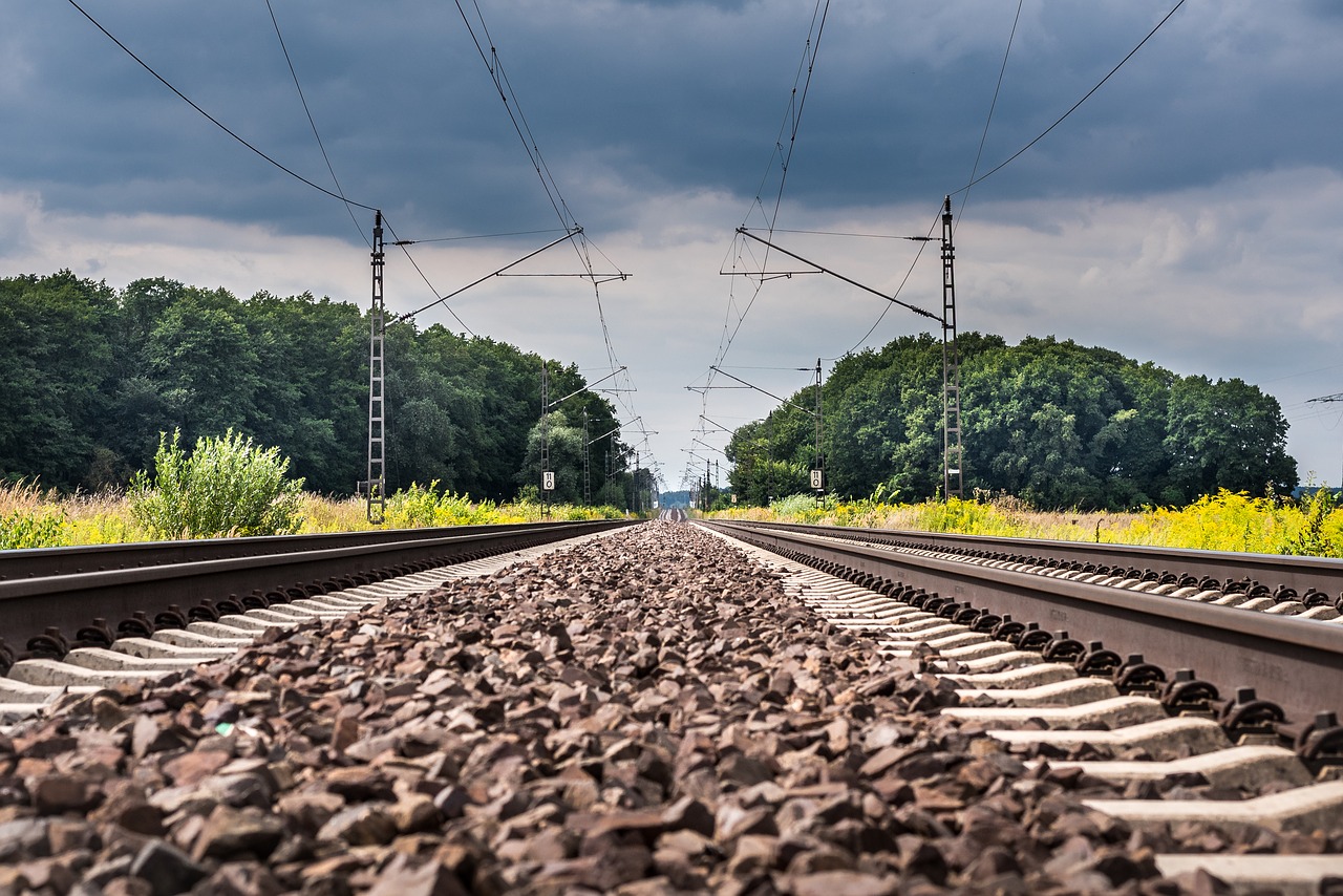 railroad seemed gleise free photo