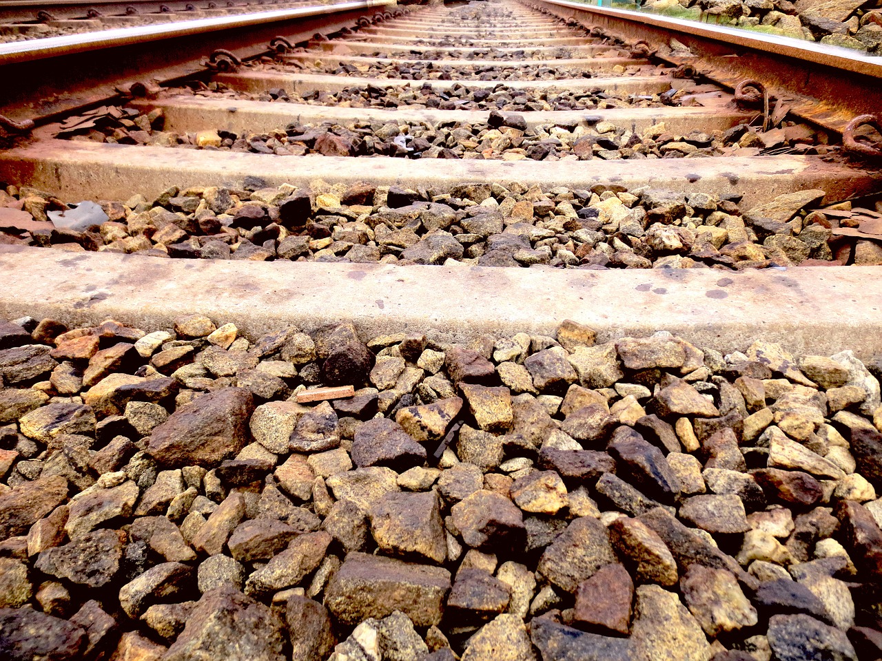 railroad railway tracks free photo