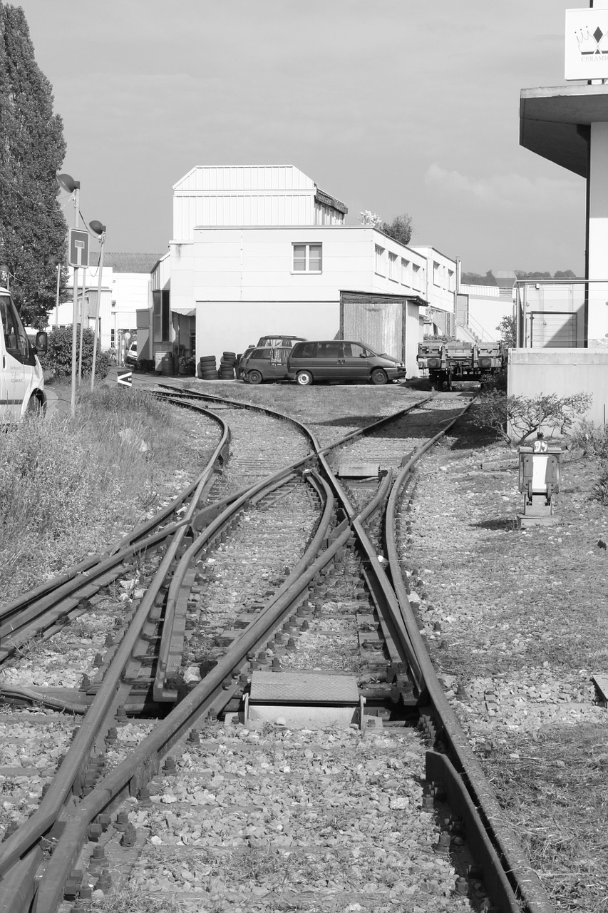 rails track locomotive free photo