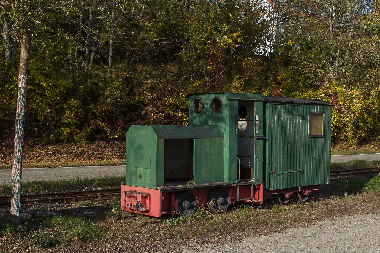 railway locomotive loco free photo