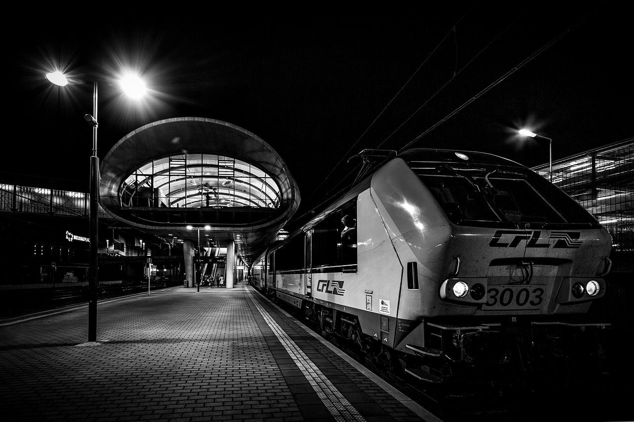 railway locomotive loco free photo