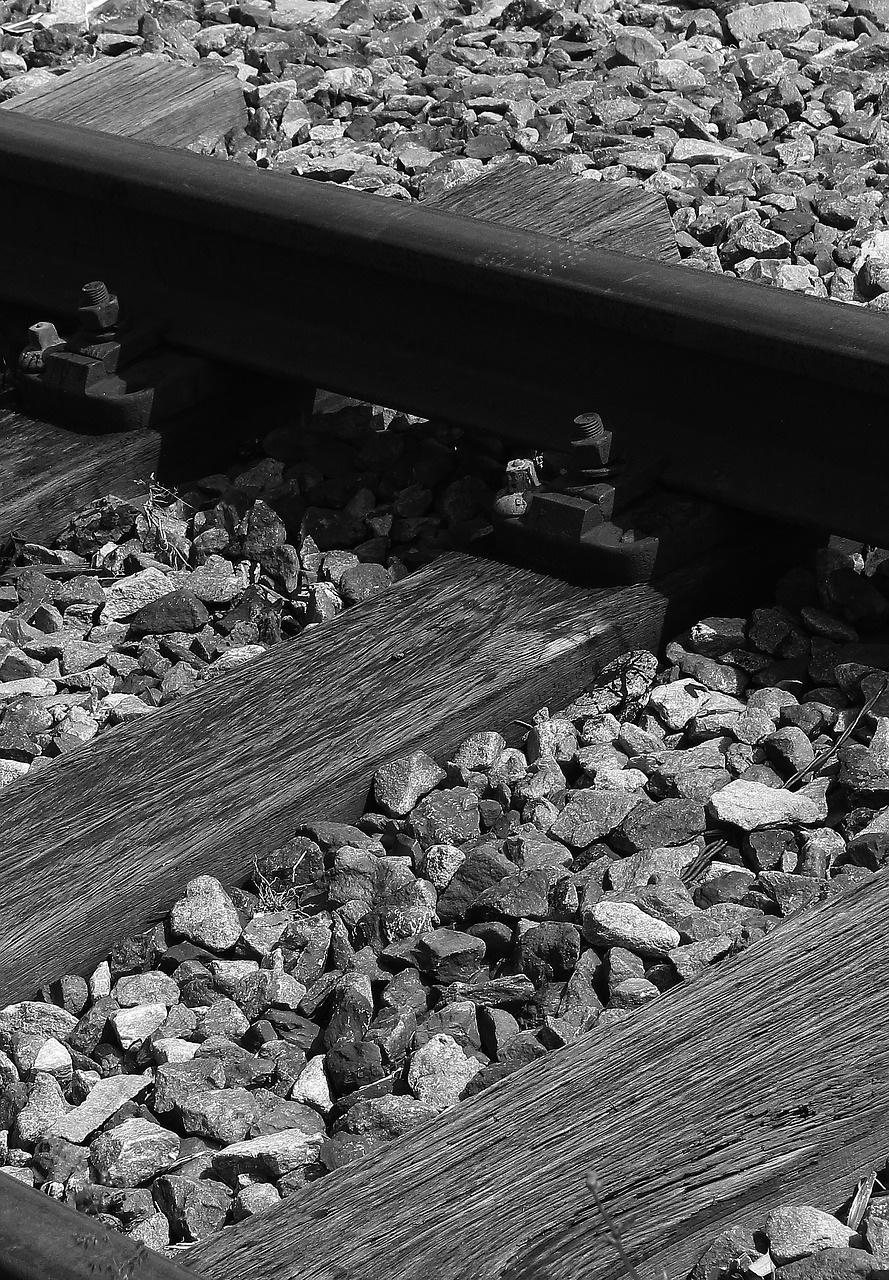 railway  train  railroad track free photo