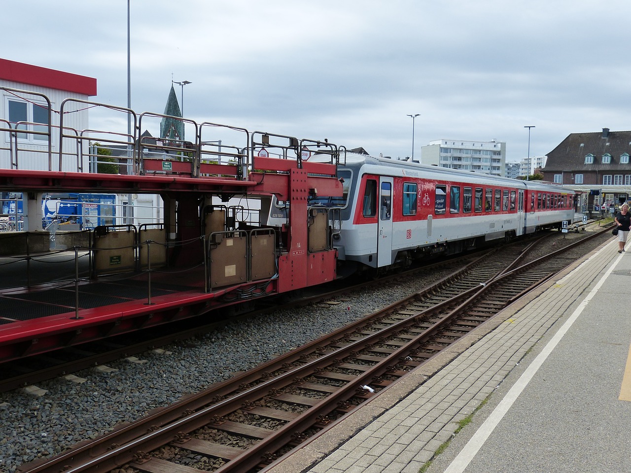 railway  railway station  locomotive free photo