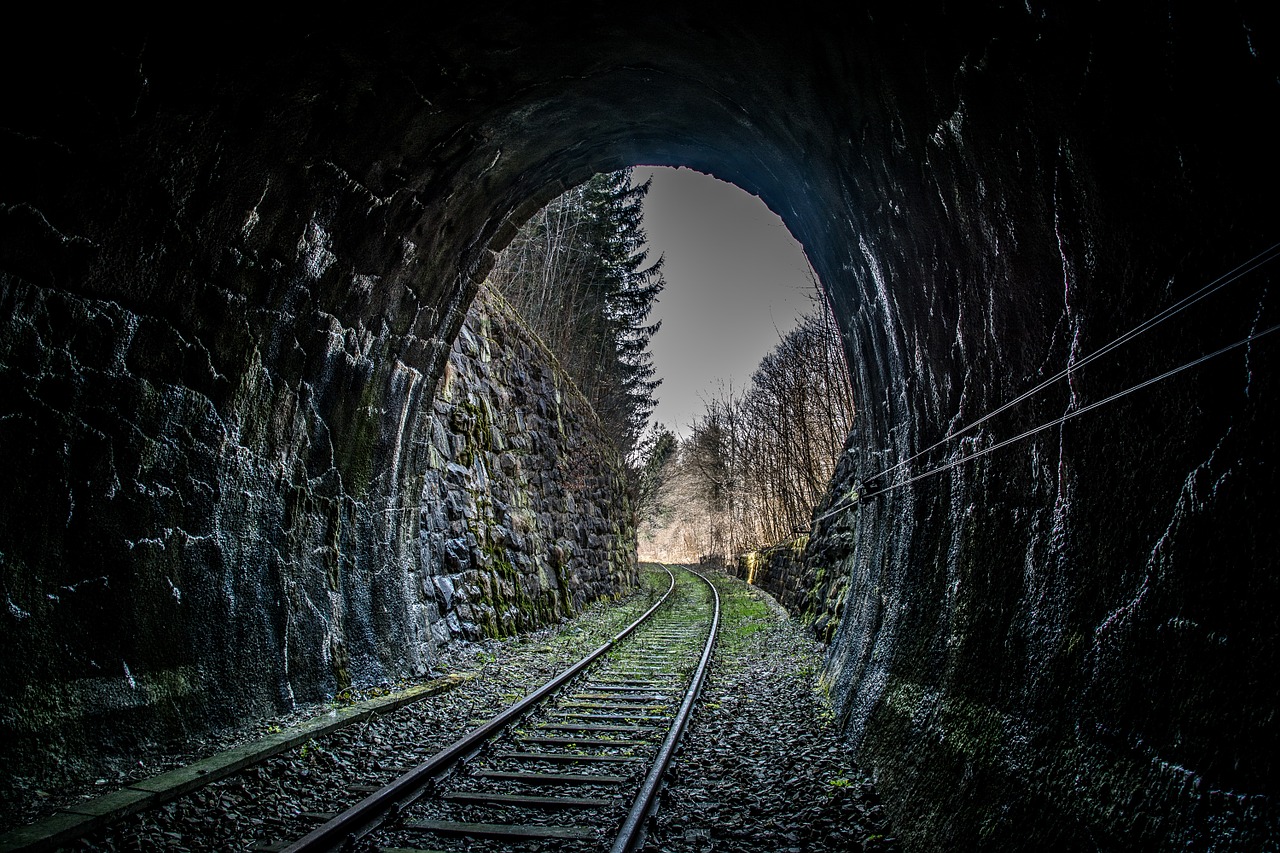 railway tunnel track free photo