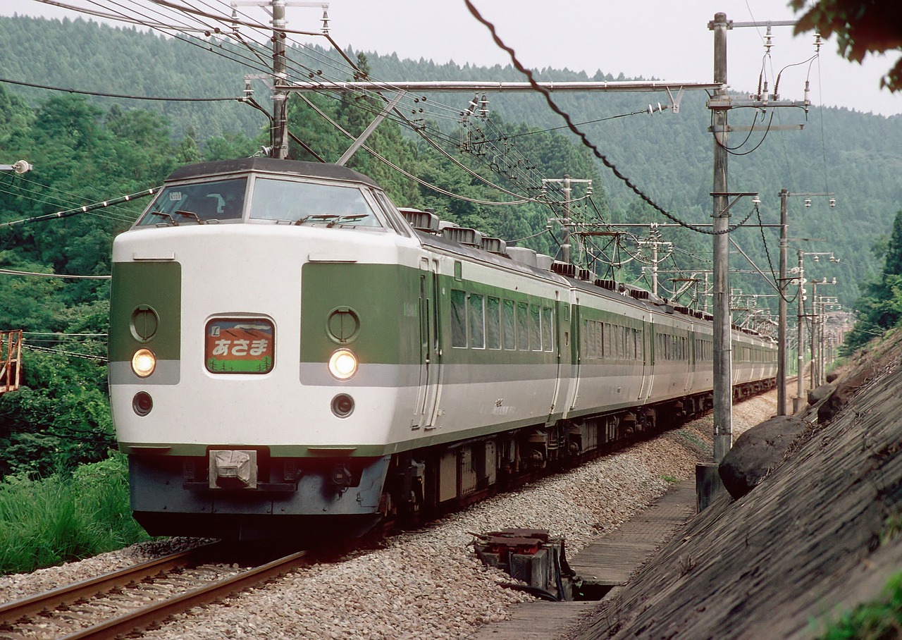 railway japanese train free photo