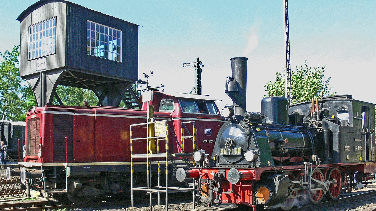 railway museum  steam locomotive  diesel locomotive free photo