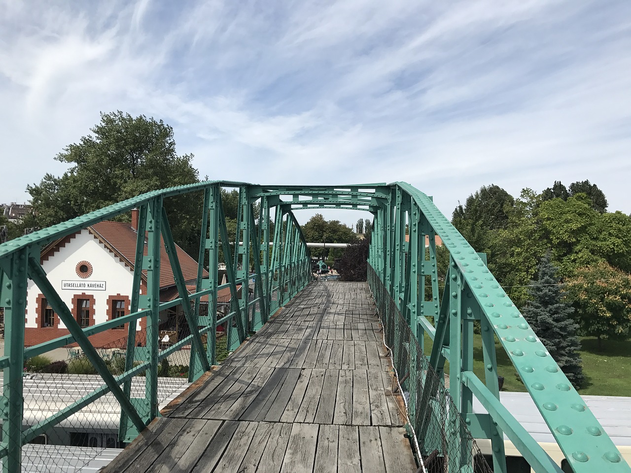 railway overpass bridge railway history park free photo