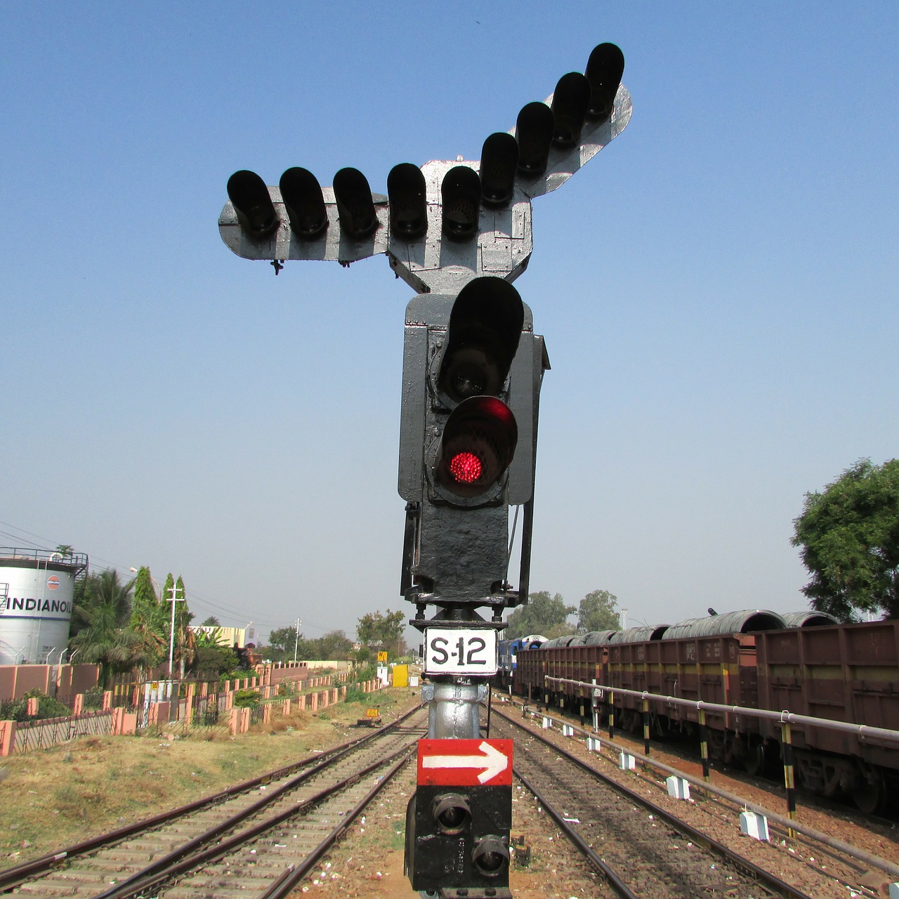 railway signal hospet india free photo