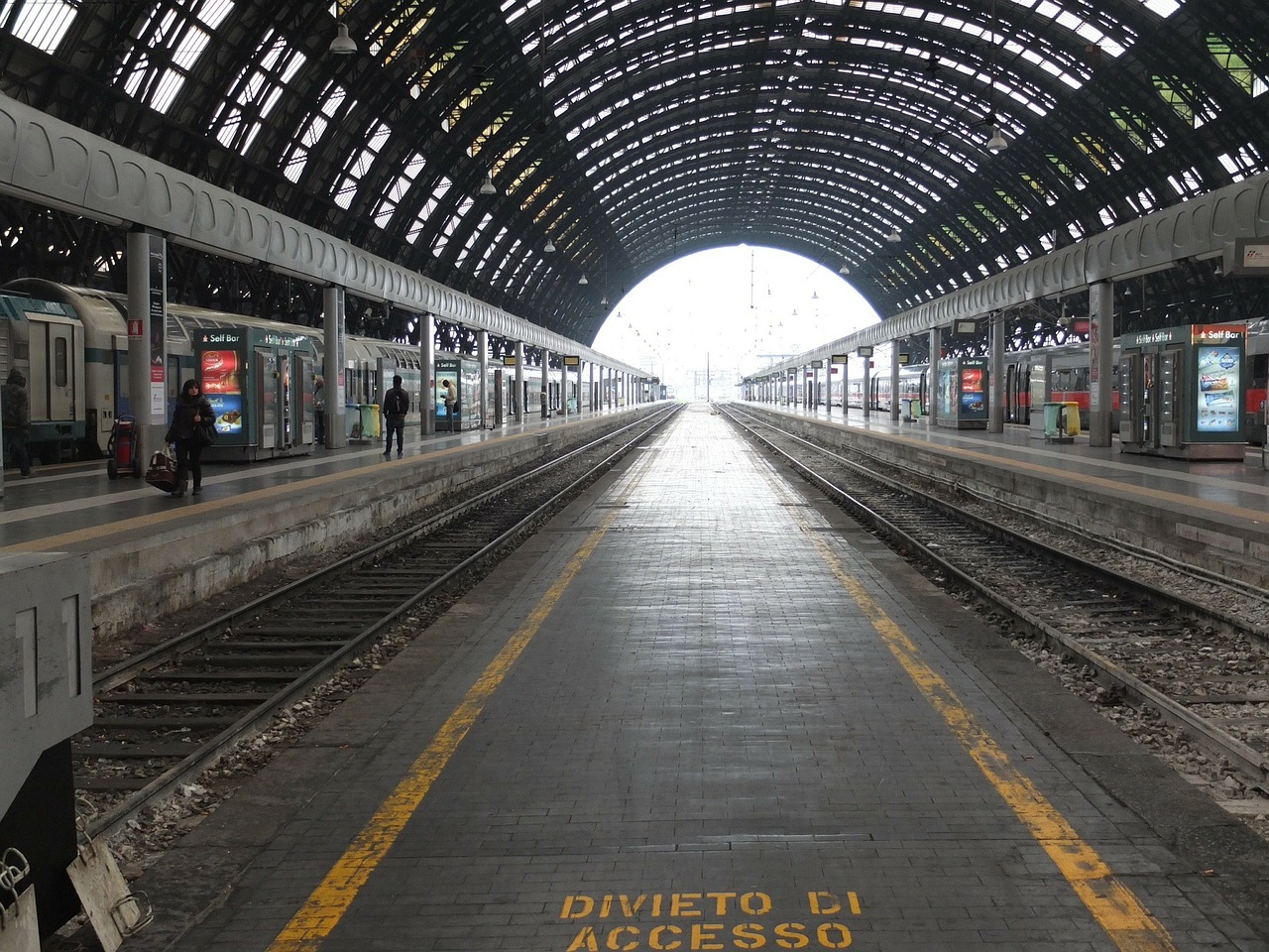 railway station milan train free photo