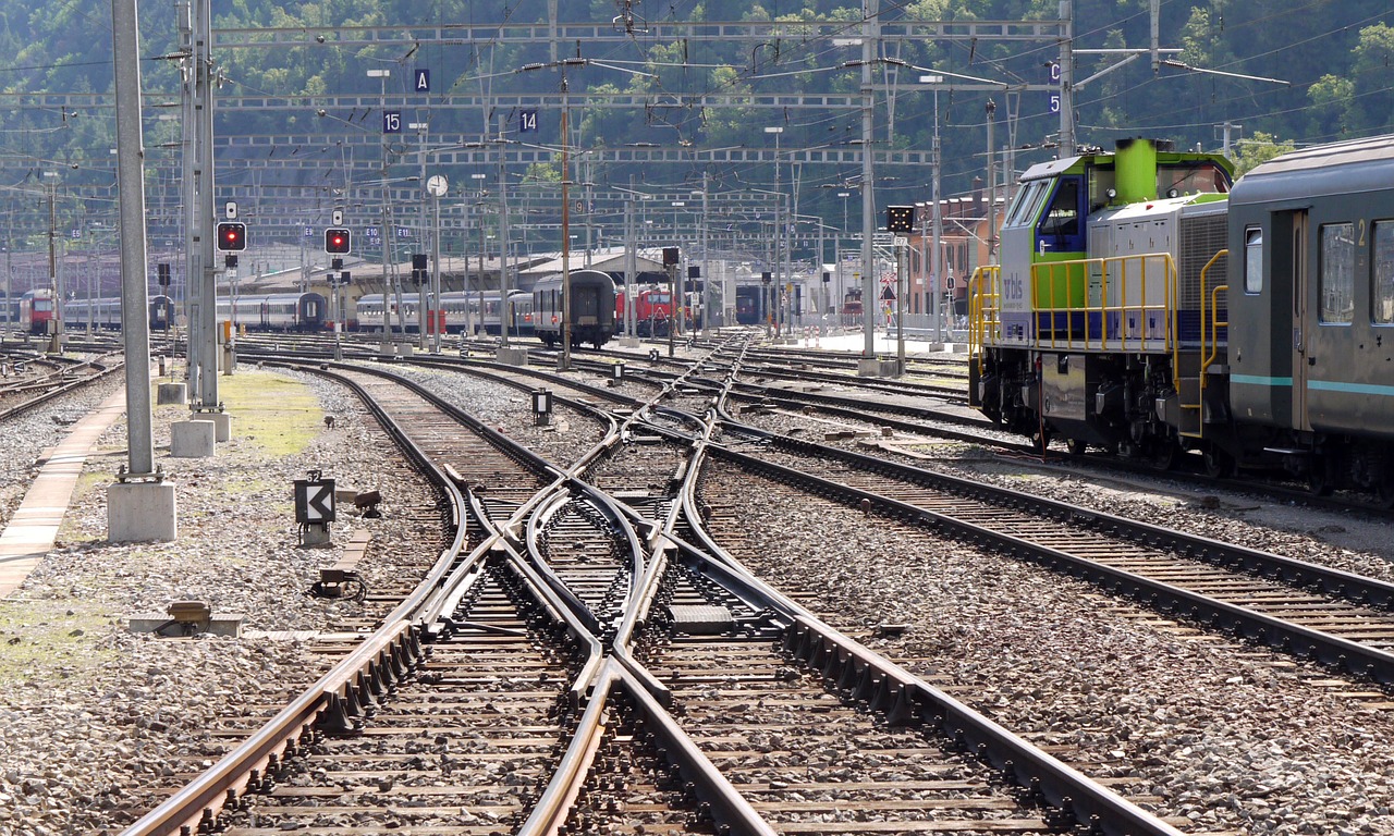 railway station gleise soft road free photo