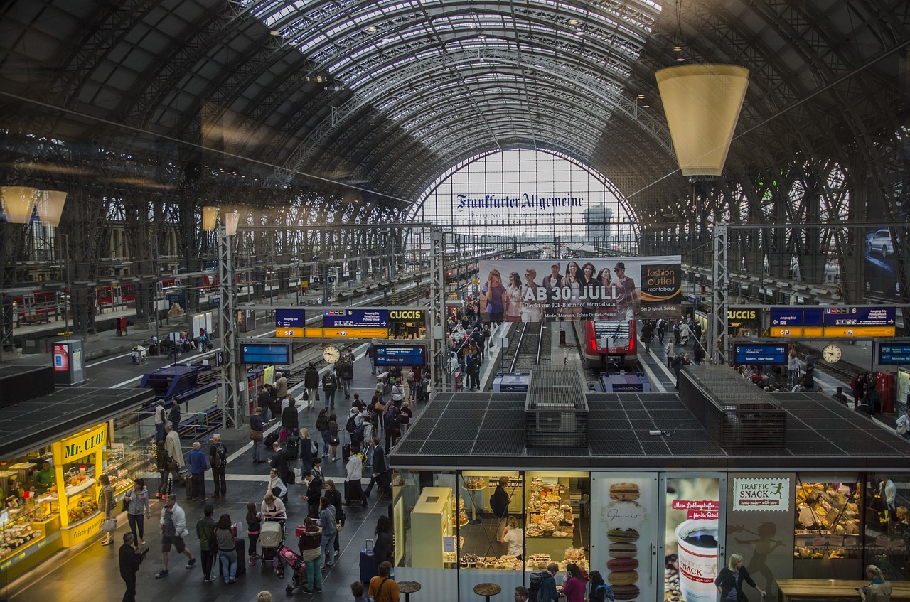 railway station frankfurt main platform free photo