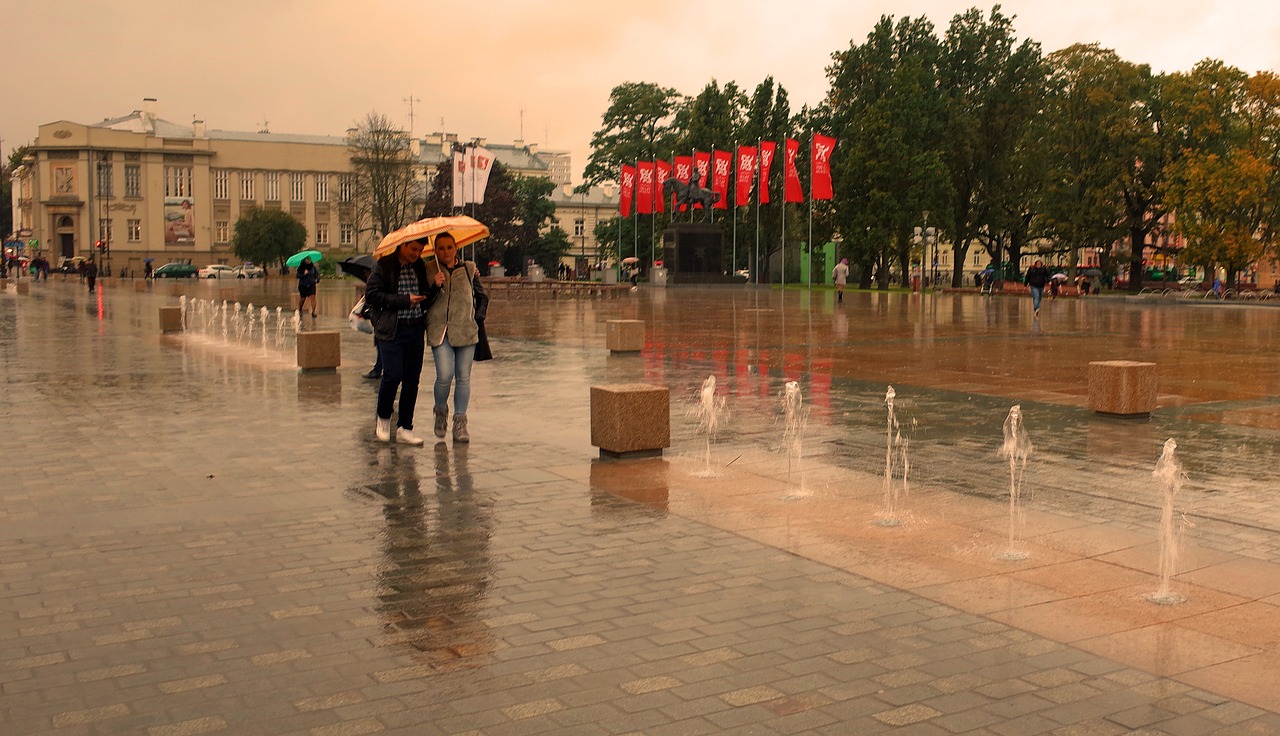 rain autumn fountain free photo