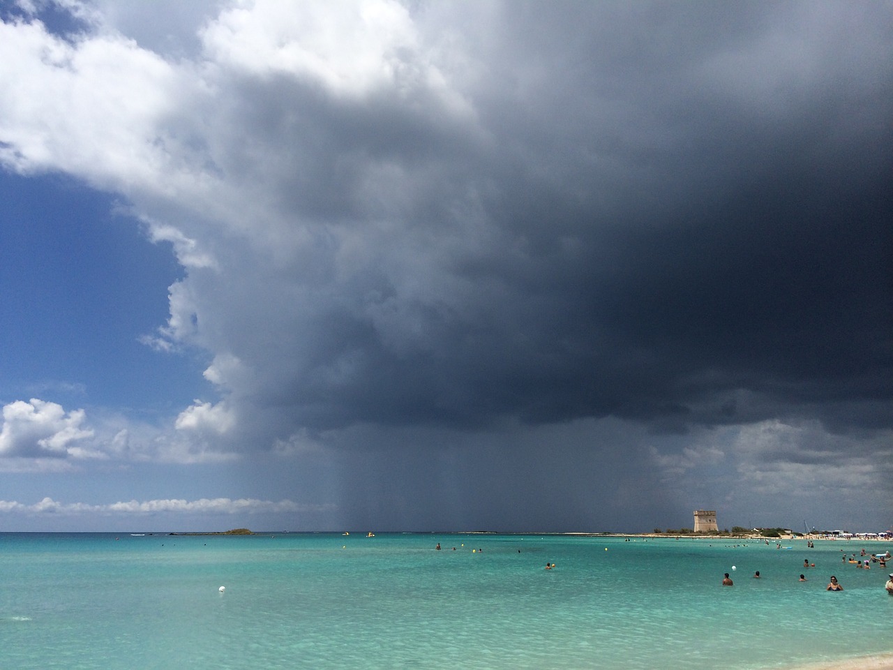 rain sea salento free photo