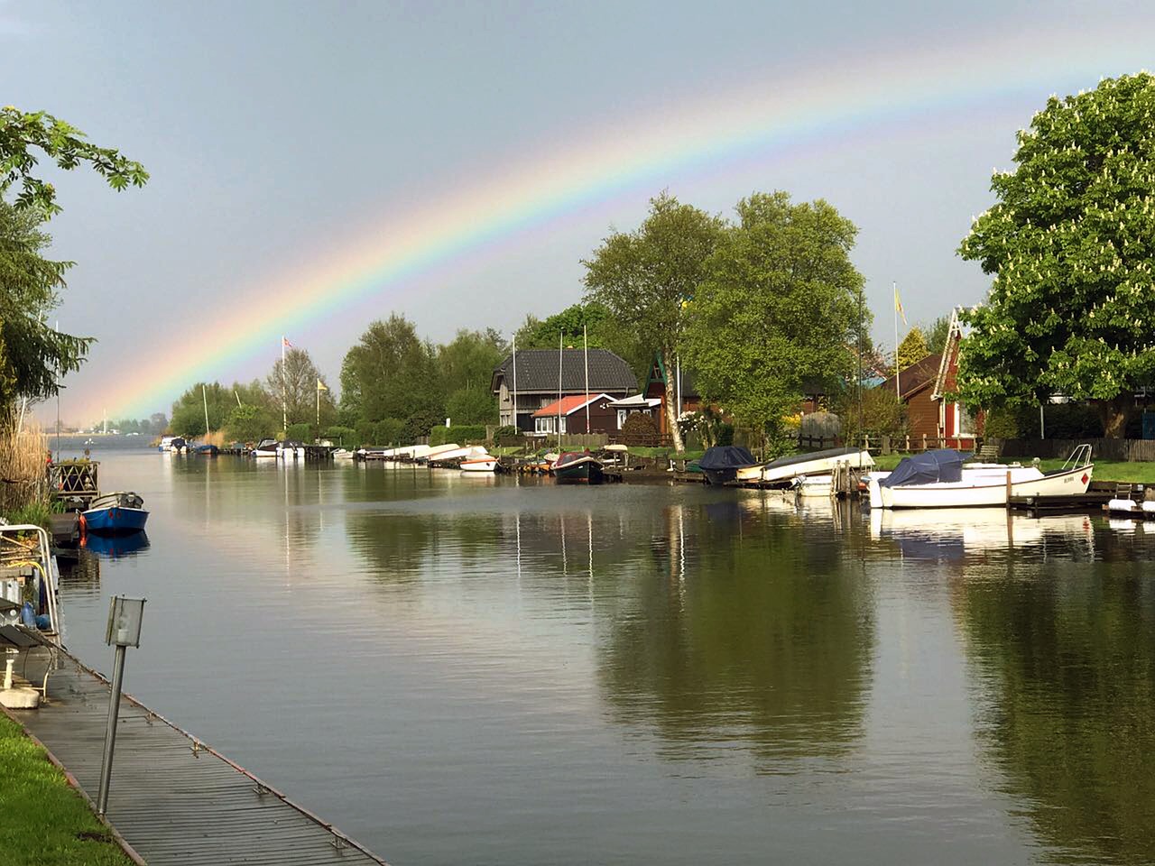 rainbow channel sea cabins free photo