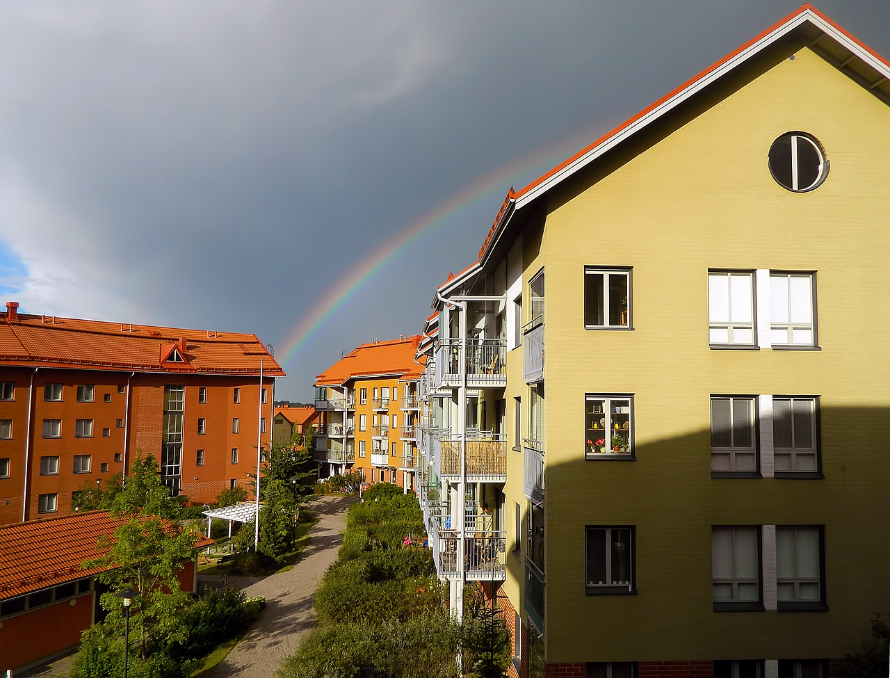 rainbow natural phenomenon refraction of light free photo