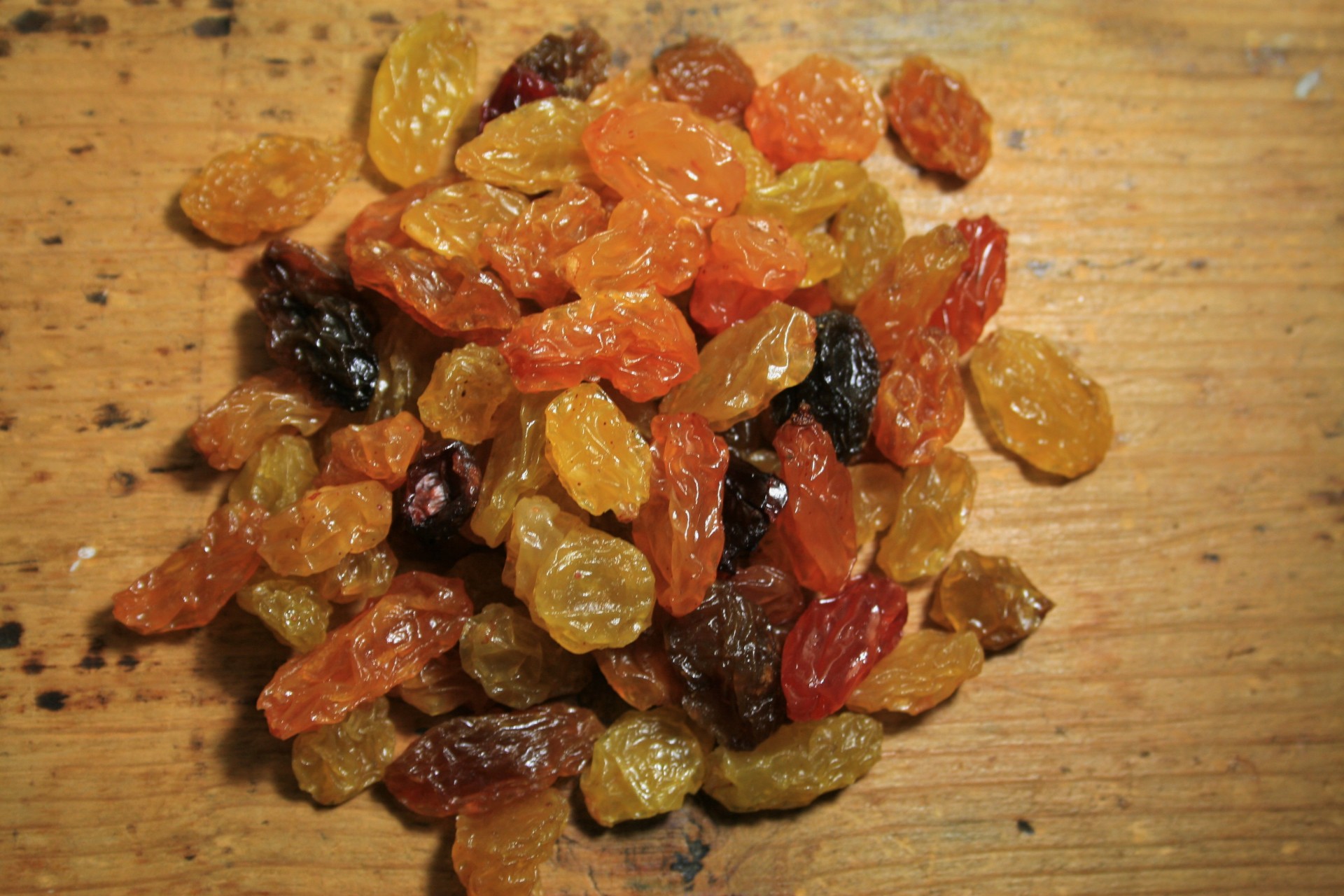 fruit dried raisins free photo