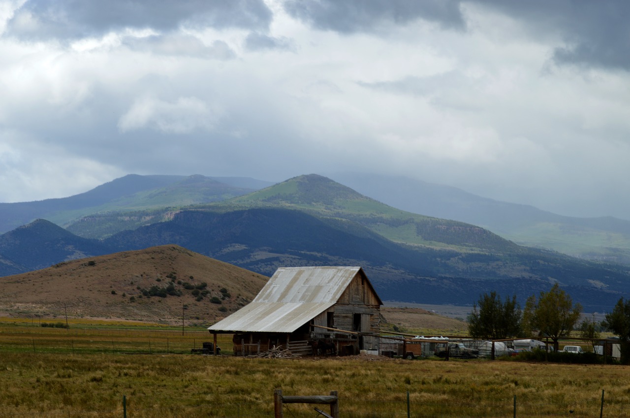 ranch home western free photo