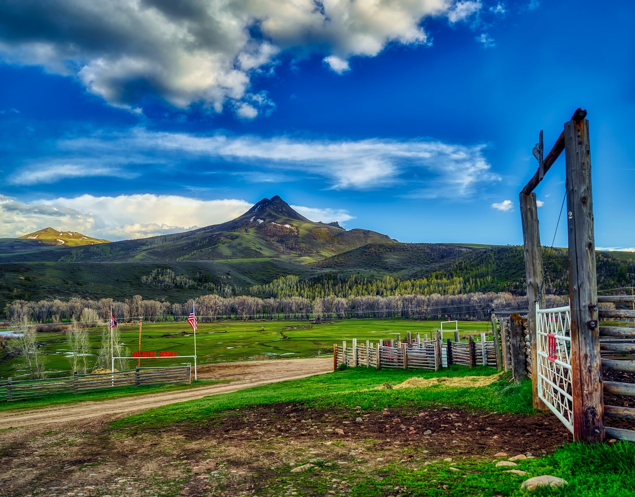 ranch  wyoming  america free photo