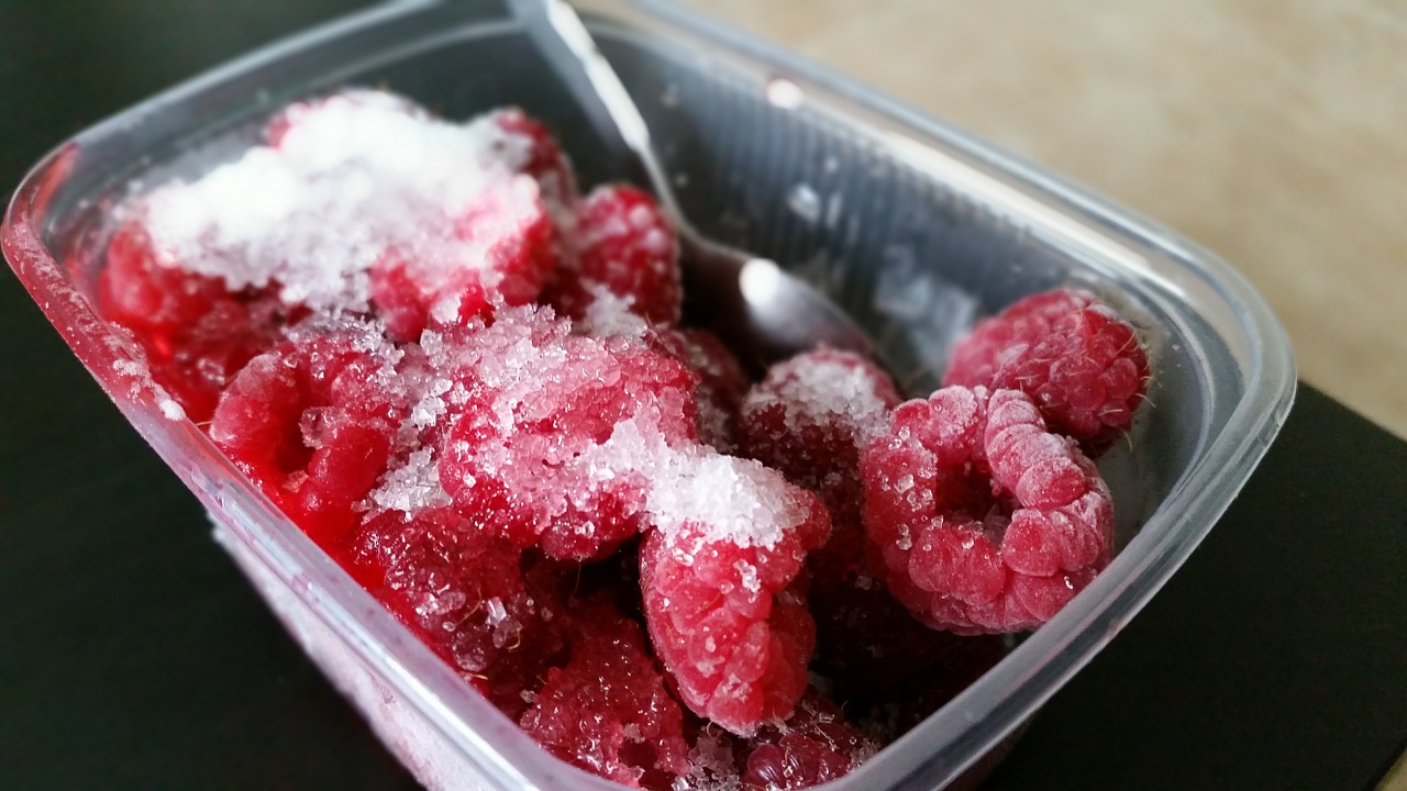 raspberry frozen raspberry frozen fruit free photo
