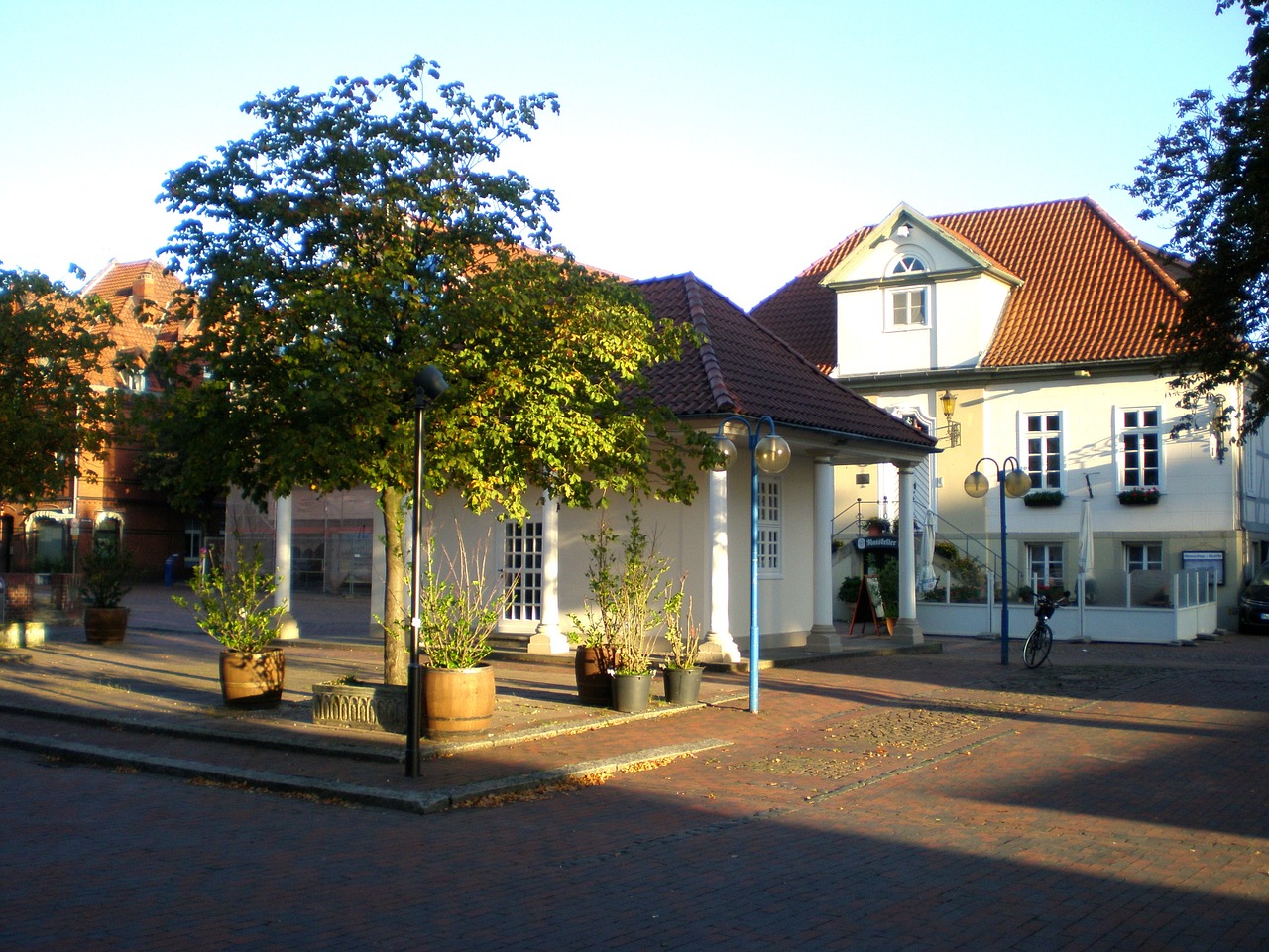 old town hall neustadt am rübenberge alte wache free photo