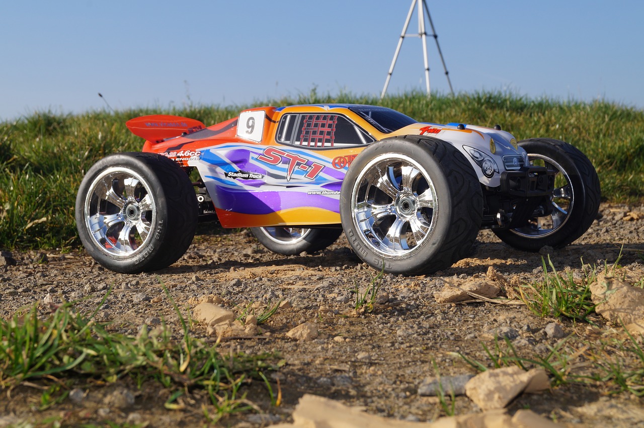 rc car,rc model,remotely controlled,remote control car,buggy,vehicle,auto,offroad,model,brushless,truggy,free pictures, free photos, free images, royalty free, free illustrations, public domain