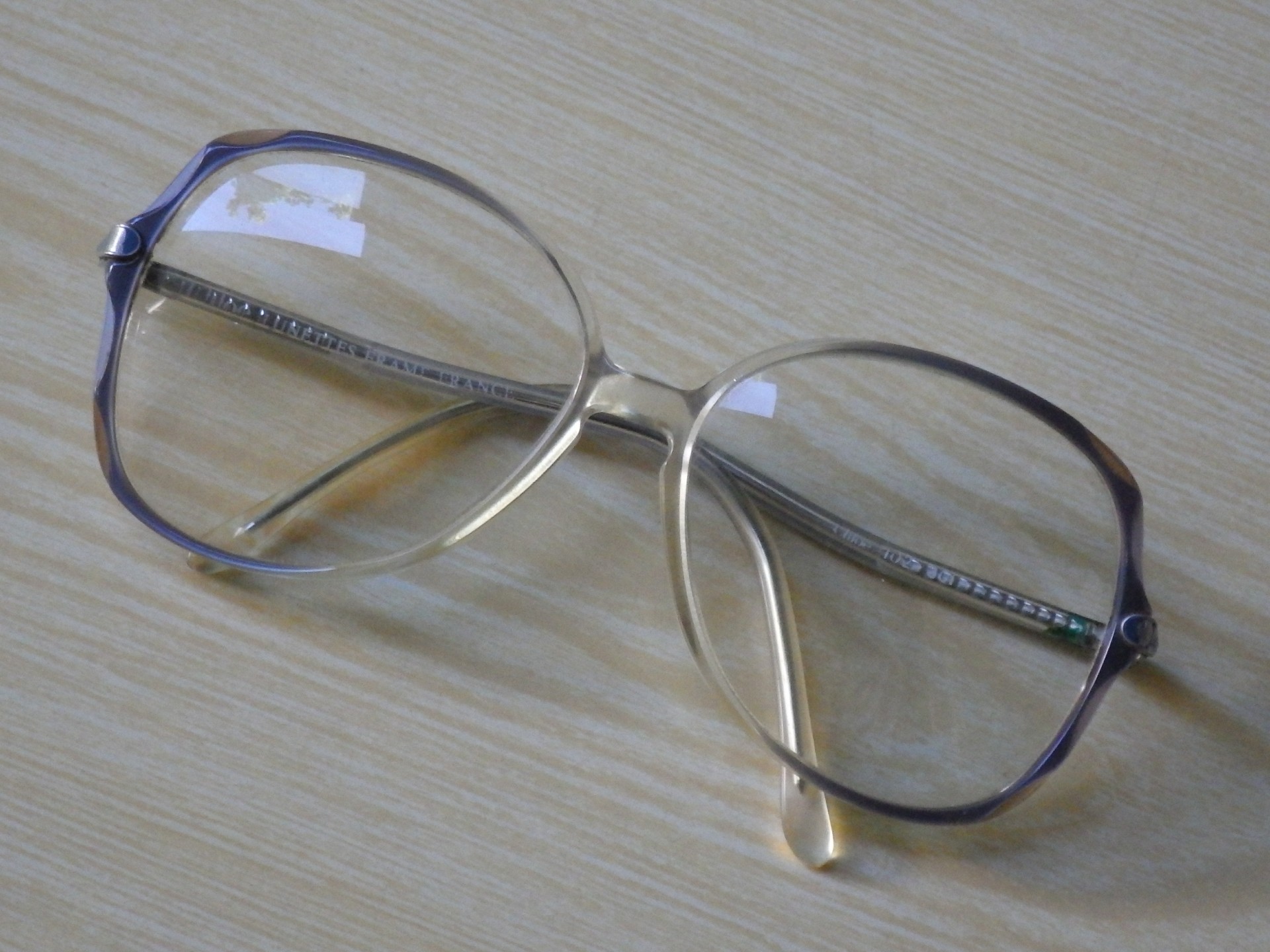 glasses read eyeglasses free photo
