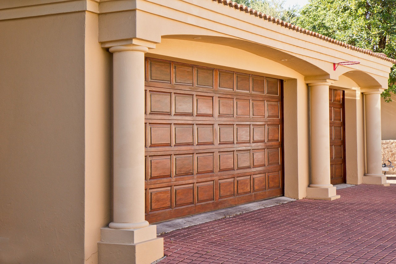 real-estate garage doors free photo