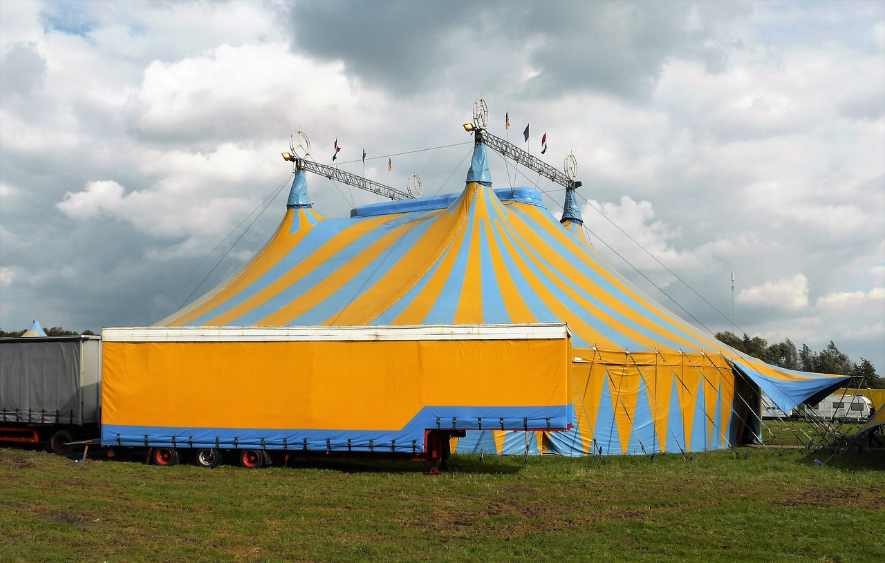 recreation circus circus tent free photo