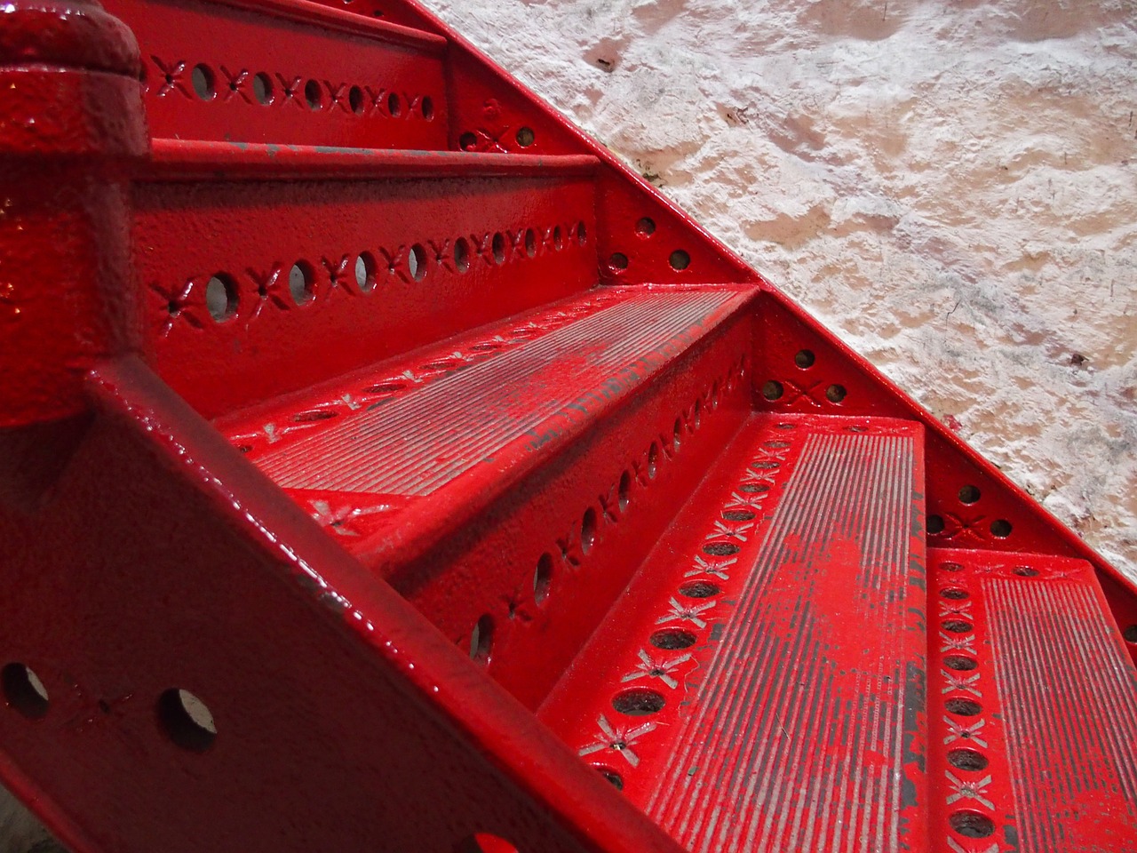 red staircase gradually free photo