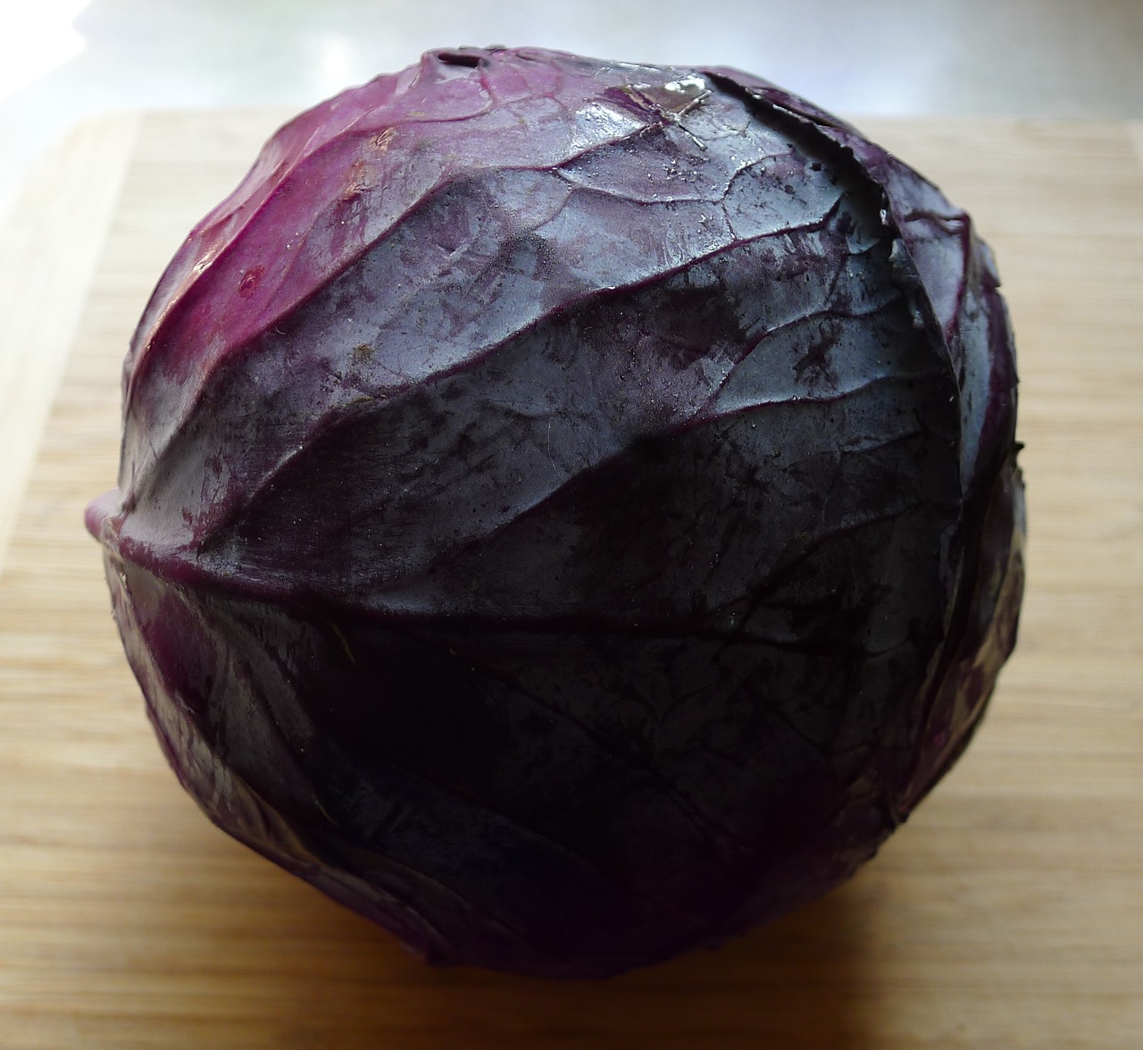 red red cabbage salad free photo